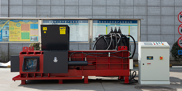 金屬邊角料堆放運輸的難題，交給廢舊金屬打包機來解決