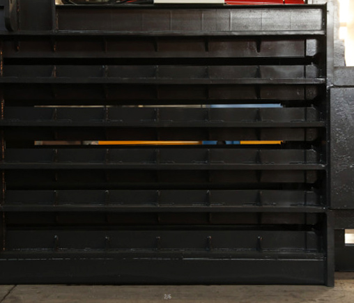 廢塑料打包機高穩固性壓縮室