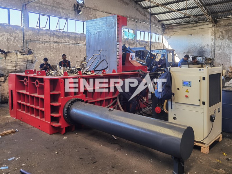 鋁合金壓塊機(jī)