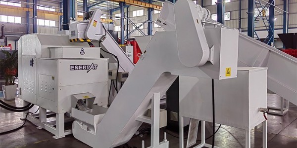 鋁屑壓餅機(jī)主液鋼壓力小是什么原因呢？怎么解決？