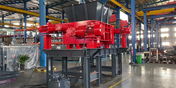 設(shè)備介紹 | 恩派特四軸破碎機，助力固廢回收從高難度走向高效率！