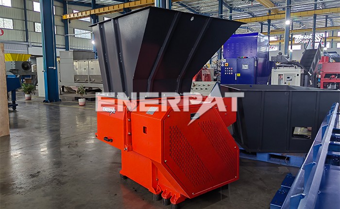 廢舊薄膜撕碎機