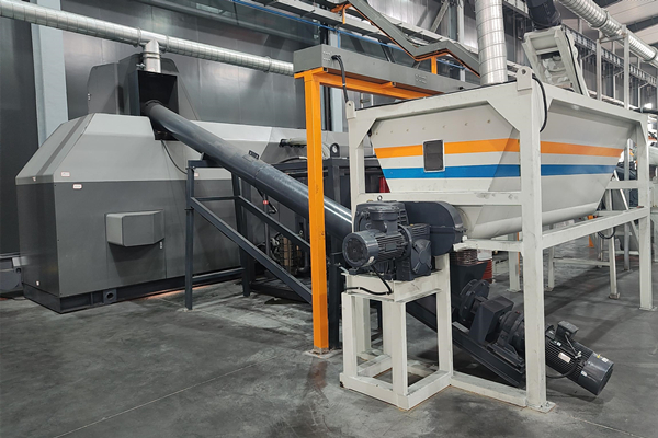 淮安龍創金屬制品有限公司定制銅屑壓餅機案例