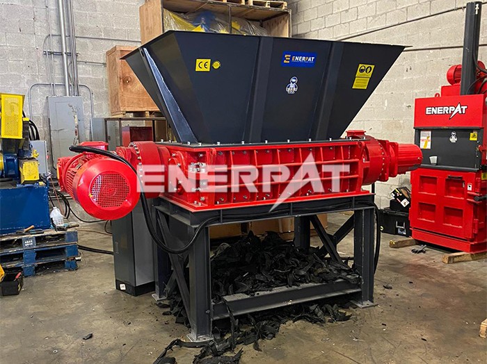 無(wú)紡布破碎設(shè)備