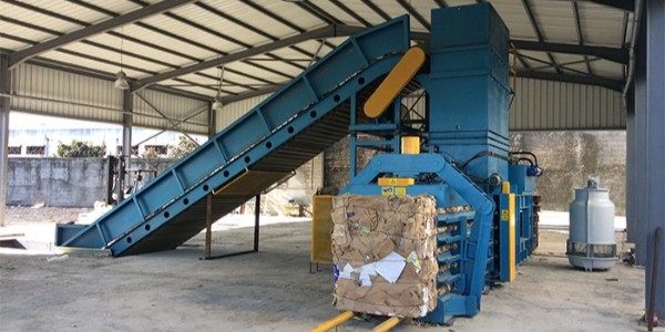 廢紙打包機(jī)哪家好？廢紙打包機(jī)廠家選擇分析