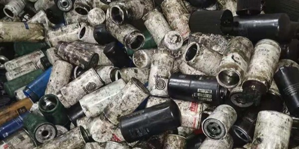 機油濾芯回收價值高嗎？機油濾芯破碎機助力回收