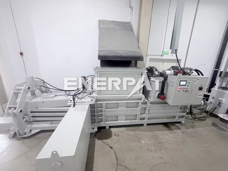 全自動臥式打包機