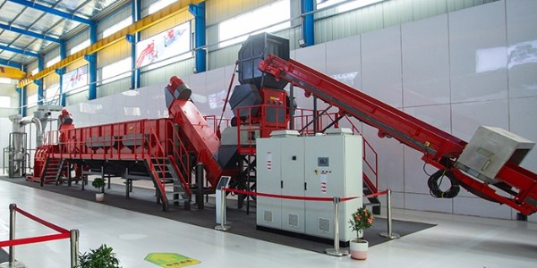 噸袋臟亂難處理？恩派特噸袋清洗造粒線助回收