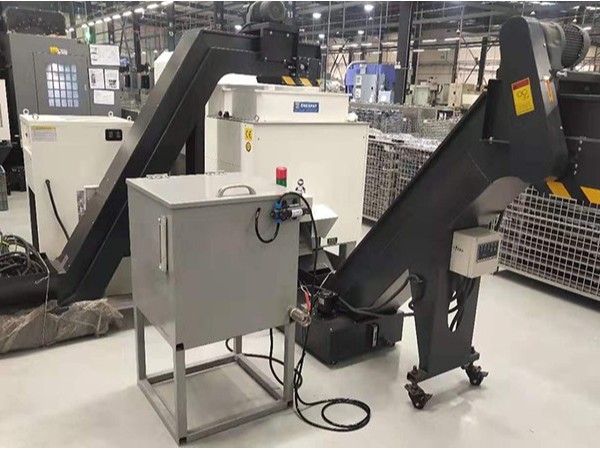 上海某汽車零部件公司定制金屬屑壓餅機案例