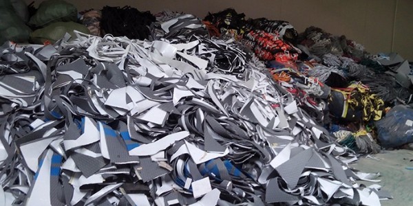 服裝廠邊角料有什么價值？服裝廠邊角料破碎生產(chǎn)線來告訴你