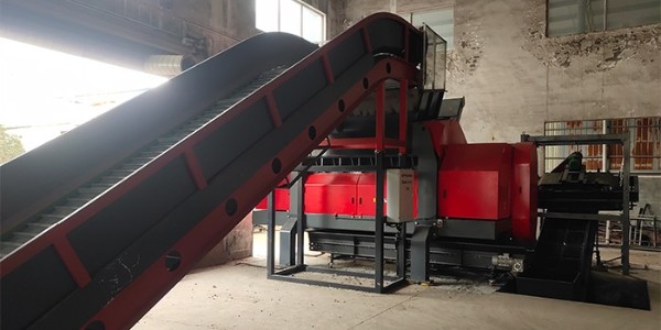 廢舊薄膜撕碎機(jī)怎么使用？正確使用延長壽命