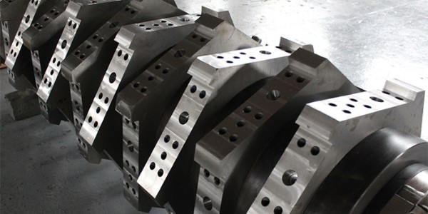 撕碎機(jī)”吃”垃圾超厲害? 恩派特撕碎機(jī)刀片大揭秘！